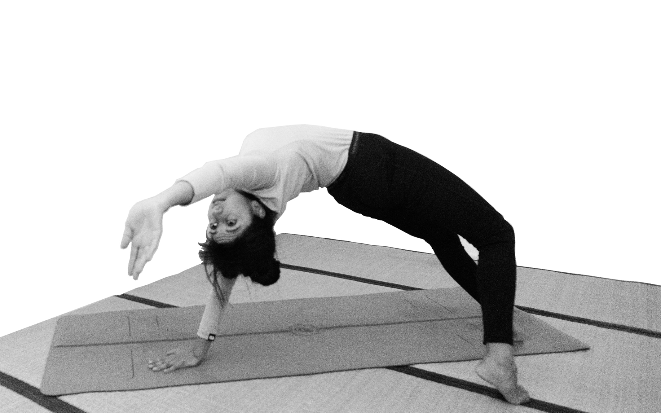 Urdhva-Dhanurasana (preparation)